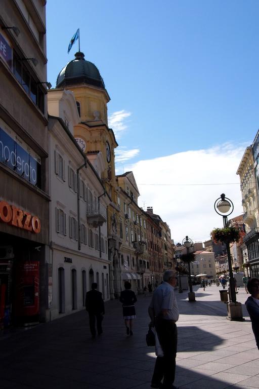 Studio&Rooms Korzo Rijeka Zewnętrze zdjęcie